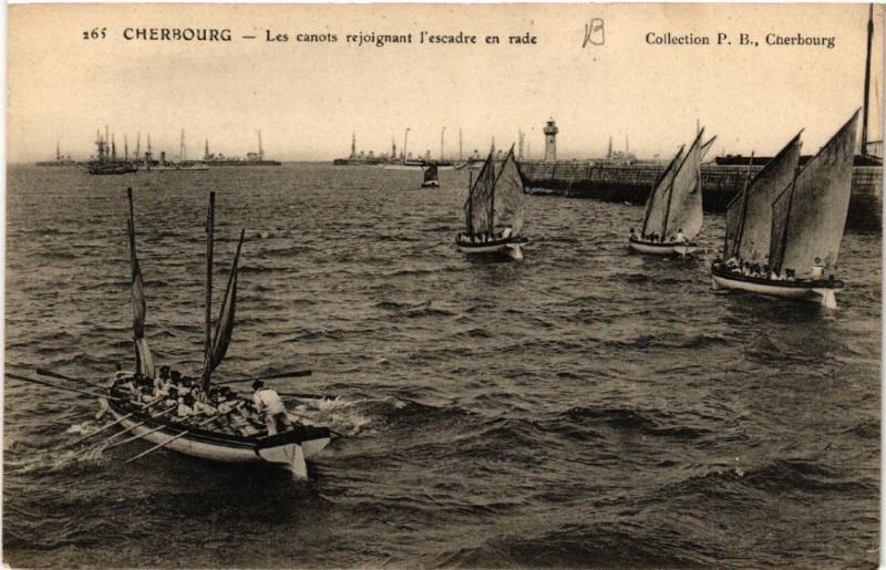 CPA Cherbourg - Les canots rejoignant l'escadre en rade (632603)