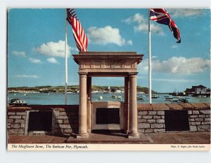 Postcard The Mayflower Stone, The Barbican Pier, Plymouth, England