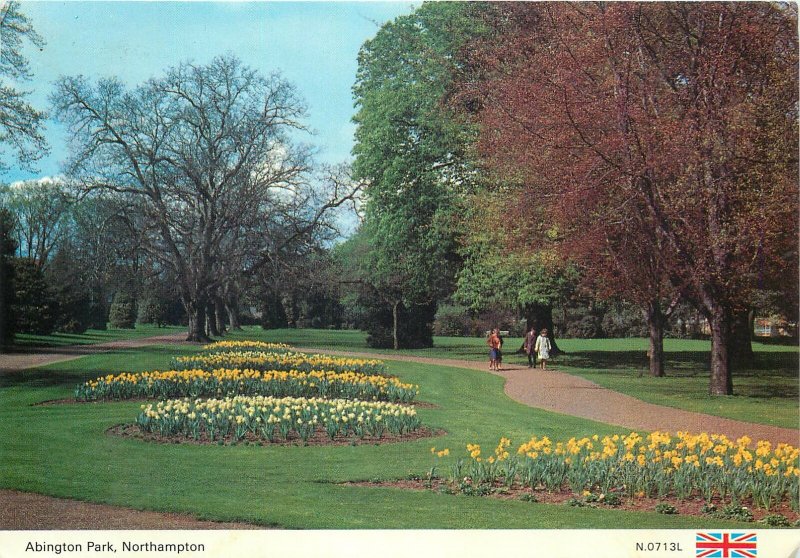 Postcard United Kingdom of Great Britain abington park northampton park flowers