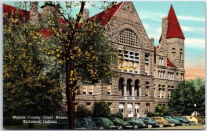 VINTAGE POSTCARD WAYNE COUNTY COURT HOUSE AT RICHMOND INDIANA WITH CLASSIC CARS