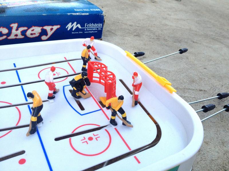 Vintage Table Top Ice Hockey Plastic/Metal Game # IH665 MADE USA Toy Feldstein 