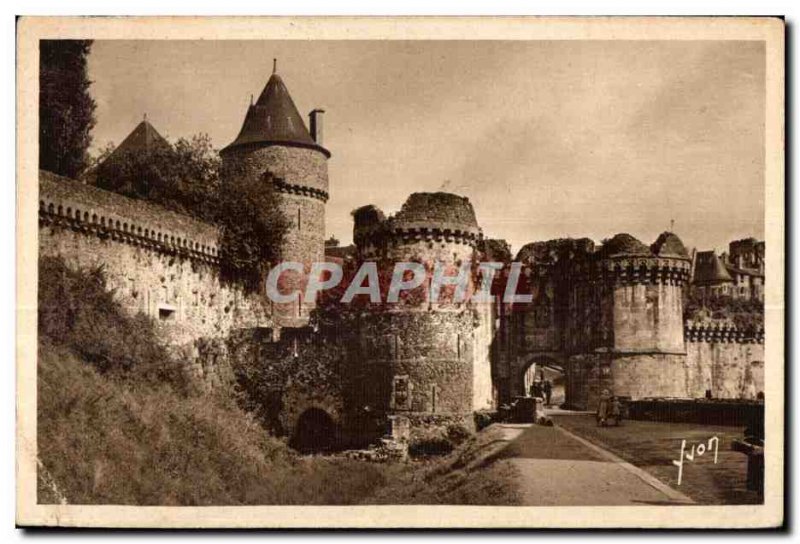 Old Postcard Fougeres Chateau Notre Dame Gate