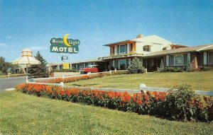 MOONLIGHT MOTEL Independence, Missouri Roadside c1950s Vintage Postcard