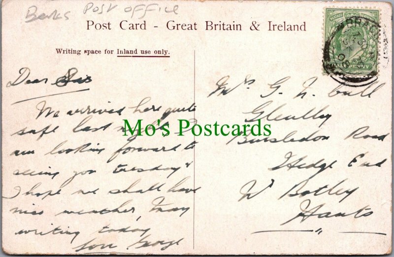 Berkshire Postcard - Sulham Post Office SW8063