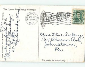 Divided-back LIBRARY SCENE Milwaukee Wisconsin WI AF1782