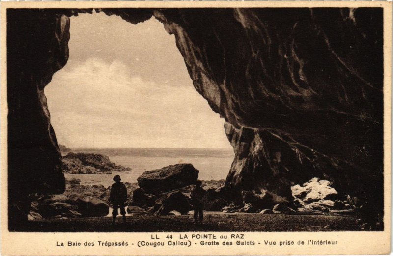 CPA La Pointe du Raz - La Baie des Trepasses - Grotte des Galets (1033167)