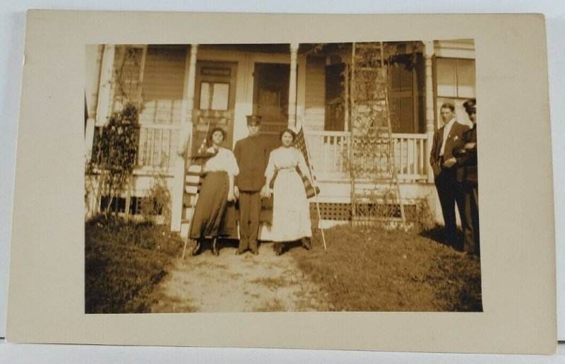 Rppc Patriotic Scene, Women Posing with Flags and Soldiers Postcard Q8