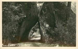 Postcard RPPC 1950s California Yosemite Arch Rock CA24-429