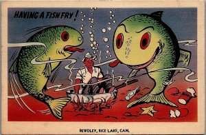 1940s BEWDLEY RICE LAKE CANADA COMICAL HUGE FISH EXAGGERATED POSTCARD 36-17