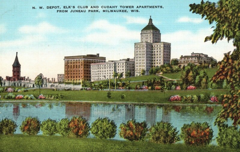 Vintage Postcard 1930s N.W. Depot Elk's Club & Cudahy Tower Apartments Milwaukee