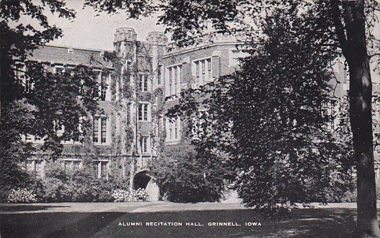 Iowa Grinnell Alumni Recreation Hall