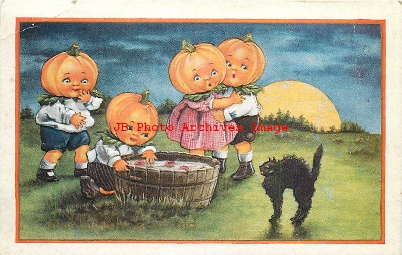 Halloween, Whitney No WNY52-1, JOL Head Children Bob for Apples, Black Cat