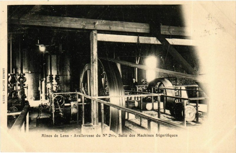 CPA Mines de Lens Avalleresse du No2 Salle des Machines frigorifique (976617)