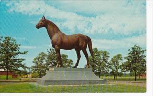 Kentucky Lexington Man O'War Statue Faraway Farm