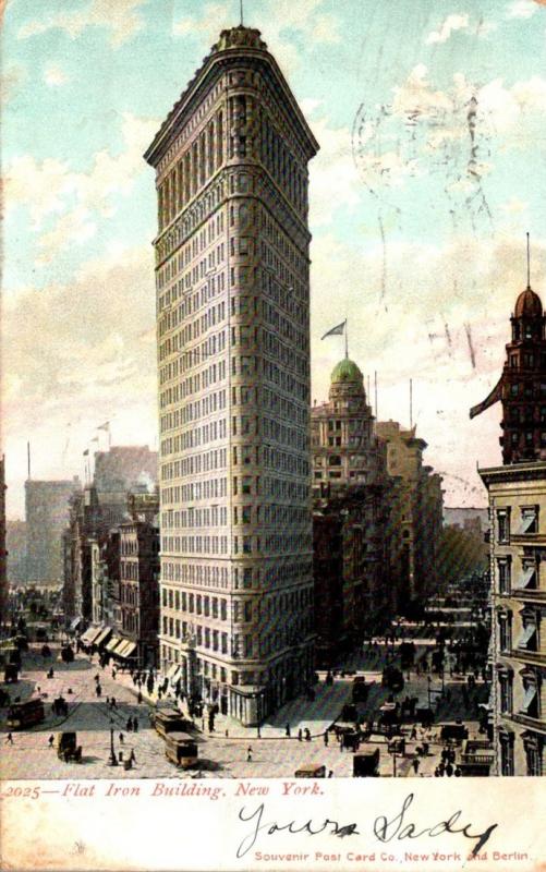 New York City Flat Iron Building 1905