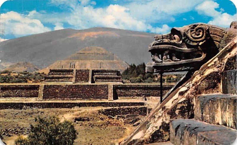 Zona Arqueologica de San Juan Teotihuacan Mexico Tarjeta Postal 1968 