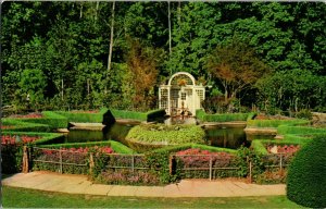 Vintage 1960s Postcard Butchart Gardens The Star Pond Victoria BC Canada