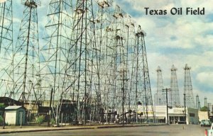 USA Texas Oil Field Kilgore and Longview Chrome Postcard 04.02