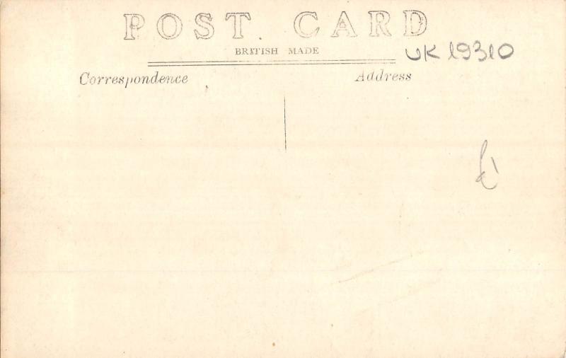 uk19310 gateway to  windsor castle grounds real photo uk