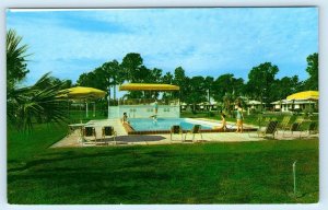LAKELAND, Florida FL~ Roadside PRESTLER'S MOTEL Pool -Bob & Norma Shore Postcard