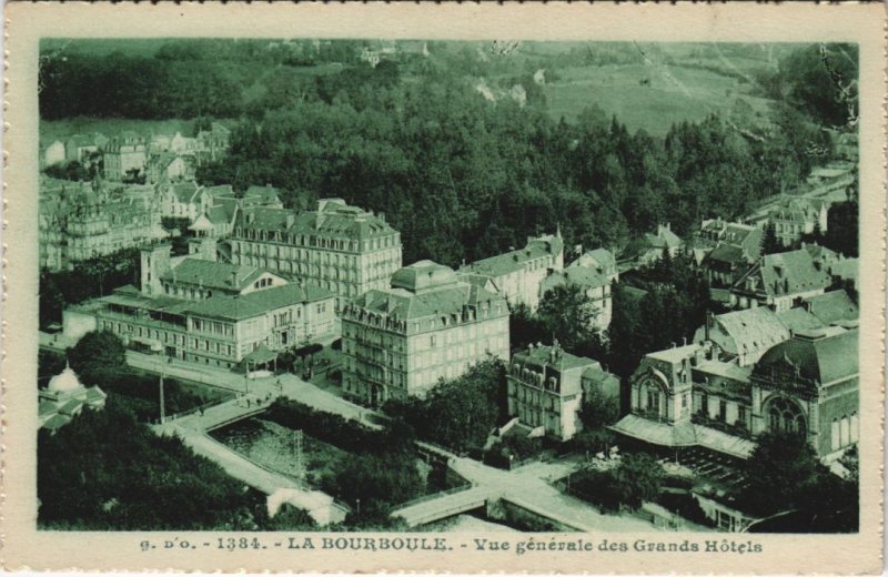 CPA La Bourboule vue generale des Grands Hotels (1234619)