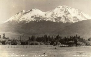 PC CPA US, CA, MOUNT SHASTA, Vintage REAL PHOTO Postcard (b14902)