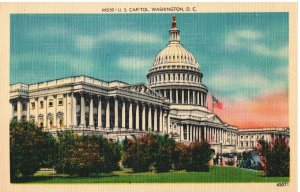 VINTAGE POSTCARD THE U.S. CAPITOL BUILDING WASHINGTON D.C. ON FRESH LINEN CARD