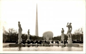 Vtg Postcard RPPC New York Worlds Fair -  Constitutional Mall Statuary UNP