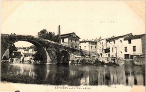 CPA Le VIGAN - Le Vieux Pont (299694)