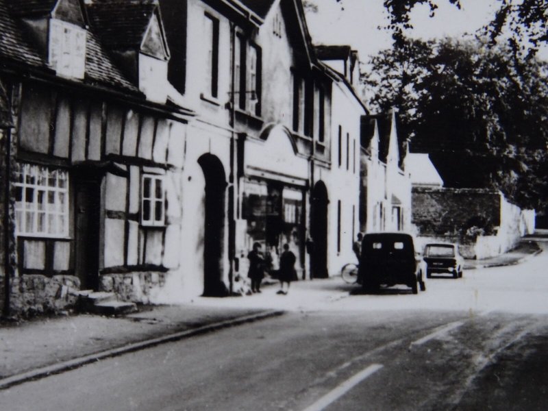 Gloucestershire Cotswolds MICKLETON Old World Cottages c1950s RP Postcard