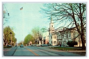 Main Street View Newtown Connecticut CT UNP Chrome Postcard L18