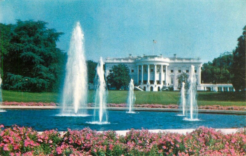 United States Washington D.C. The White House fountain