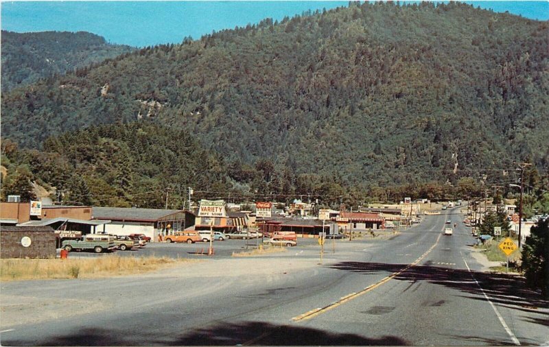 Postcard C1970s California Willow Creek Trinity River Eastman's Studios 23-13305
