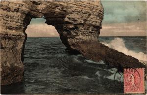 CPA ETRETAT-La Porte d'Amont (269845)