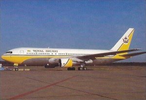 ROYAL BRUNEI BOEING B-767-200ER