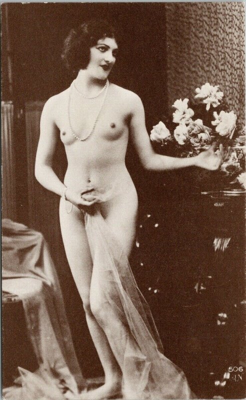 Nude Woman Naked Pretty Female Black & White Risque Unused Litho Postcard G3