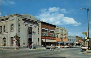 Valparaiso Indiana IN Classic Cars Station Wagon Streetlight Vintage Postcard