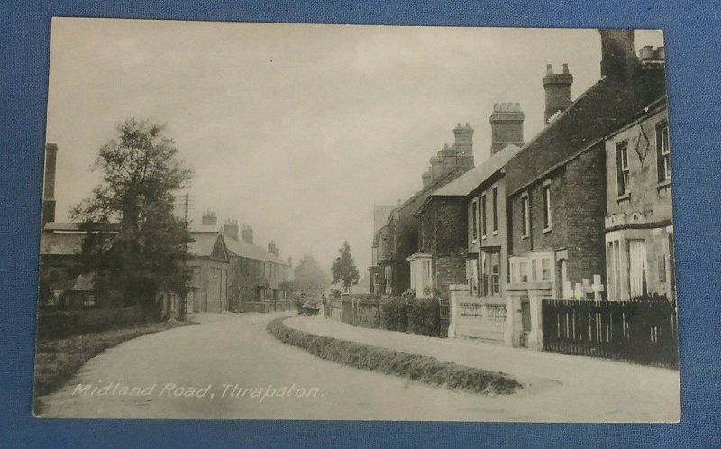 Vintage Postcard Midland Road Thrapston Northamptonshire H1C