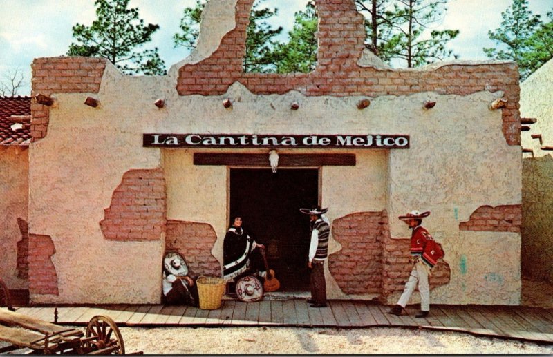 Florida Silver Springs La Cantina de Mejico Mexican Cantina Six Gun Territory