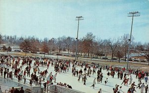 ST LOUIS, Missouri MO ~ STEINBERG MEMORIAL ICE SKATING RINK~Forest Park Postcard