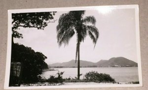 VINTAGE UNUSED PHOTO POSTCARD SANTOS BRASIL LITTLE BEACH