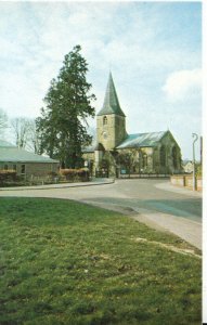 Hampshire Postcard - St Lawrence Church - Alton - Ref 5117A