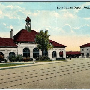 c1910s Rock Island, IL Railway Depot Building Postcard Unposted Davenport PC A83