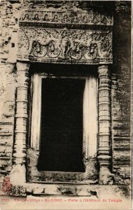CPA AK CAMBODGE INDOCHINE-Bakong-Porte a l'intérieur du Temple (330517)