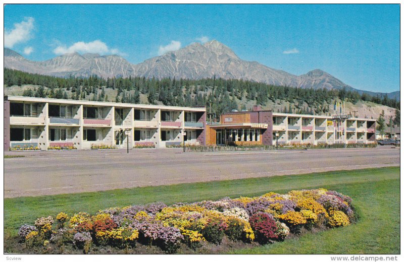 The Andrew Motor Lodge, Jasper National Park, Canadian Rockies, Jasper, Alber...