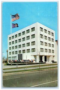 1983 VFW Memorial Building Exterior Flags Scene Washington 2 DC Posted Postcard