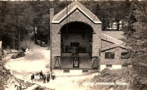 1930s CANNON MT N.H. VALLEY STATION AERIAL PASSENTER RAILWAY RPPC POSTCARD P1653