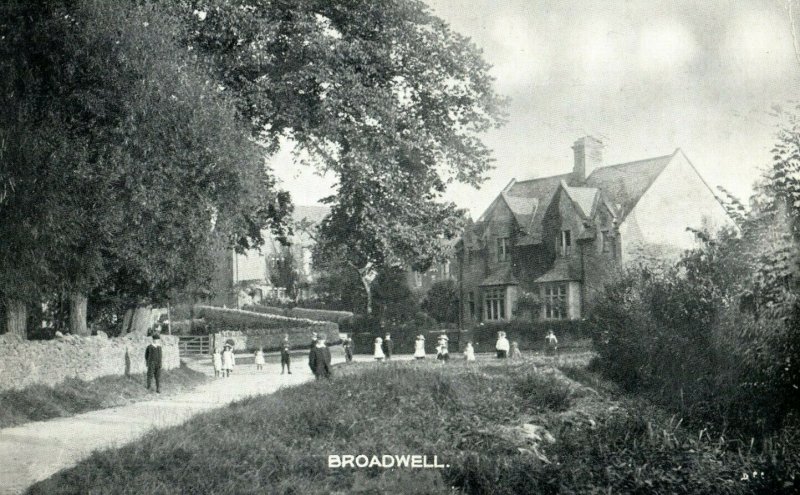 C. 1910 Kids Playing, Broadwell, UK Postcard P177 
