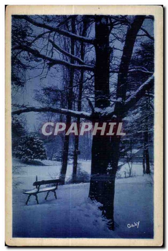 Old Postcard strolling in the Bois de Vincennes Near Yellow Door in winter