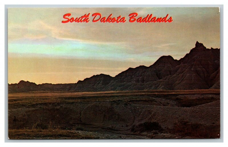 Vintage 1940's Postcard Badlands National Monument Badlands South Dakota
